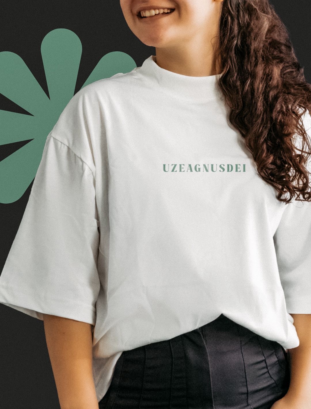 Oversized Uze Agnus Dei